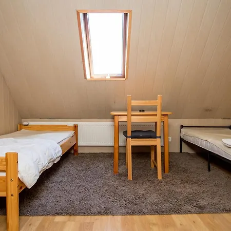 95qm - 4 Personen - Einfache Austattung Appartamento